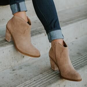 Lucky Brand Ellamy Ankle Boots Side Zip Block Heel Suede Womens Size US 10 EU 42